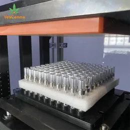 Máquina de prensagem de tampas de garrafas Totalmente automática Fabricante de tampas de cartuchos de vaporizadores Cartuchos de canetas Máquinas de prensagem de tampas de garrafas