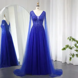 2024 Royal Blue Luxury Dubai Evening Dress with Cape Sleeves V-Neck Beads Crystal Tulle Sweep Train 여성 무도회 파티 가운 유명인 착용 Robe de Soiree