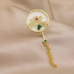 Brooches Ethnic Style Retro Freshwater Pearl Folding Fan Tassel Group Coat Brooch Female