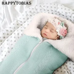 Sleeping Bags born Baby Knitted Stroller Sleeping Bags Envelope Kid Wrap Swaddle Blankets Bedding Envelope Infant Sleepsack 0-1-2 Month S14 231118