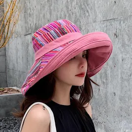 Wide Brim Hats Women's Sun Summer Beach UV Protection UPF Packable Chin Strap Can Be Worn On Both Sides Oversized Bucket Hat