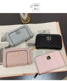 Wallets Vs Iconic Signature Pink Stripe Small Zip Around Wallet Pebbled V Quilt Card Case Money Clip 231117