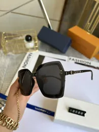 Модельер Lou Vut Luxury Cool Sunglasses 2023 Новые поляризованные солнцезащитные очки коробка вождения улицы фото женский прилив