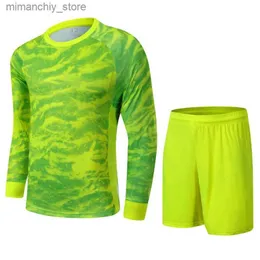 Colecionável 2021 Novo longo seve futebol terno masculino crianças porteiro roupas opard camuflagem uniforme de goleiro camisa de futebol q231118