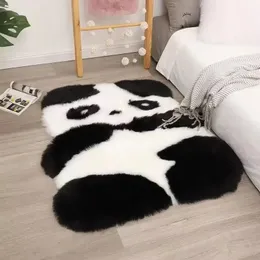 Teppich Wollartiger Panda Koala Tierform Teppichmatte Matratze Wohnzimmer Schlafzimmer Sofamatte Künstlicher flauschiger Teppich Bodenbelag 231117