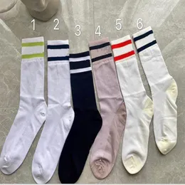 Designer Cotton Hosiery Short Socks for Women Fashion Autumnladies Girls Streetwear Net Sports Letter Stamping Knee Sock Stocking D2667