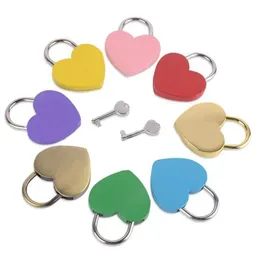 Bloqueios de portas em forma de coração Concentric Lock Metal Mitcolor key cadeado Pacote de ginástica Pacote de compras de kit de construção 45x58x8mm Drop Deli Dhgarden Dhpbg