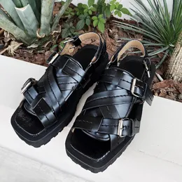 Thick heel Sandals Men 2023 Summer Newset Height Increasing Rome Gladiators Mens Sandalias Shoes