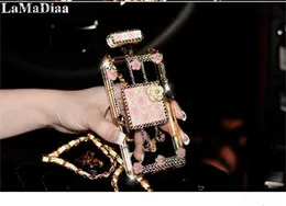 Obudowy telefonu komórkowego Luksusowy blask Diamentowe perfum butelka DIY Rhinestone Telefon z łańcuchem dla iPhone'a 14 11 12 13 Pro x MAX XR 7 8 Plus T230419