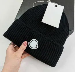 Designer Beanie Designer quente Hatsclassic Skull armazena Caps Moda MONXCLAIR FEIRAGENS DISPONÍVEL NO 8 CORES MULTI CORE WINDY Presente de opção