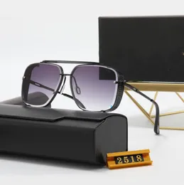 Óculos de sol de moda de alta qualidade 2518 Designer Top New Sun Glasses UV400 Eyewear SunGlass Metal Frame Polaroid Lens com caixa case8898328