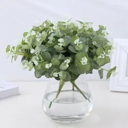 Декоративные цветы 5/10pcs Eucalyptus искусственные свадебные украшения шелк фальшивый рождественский стол для дома декор