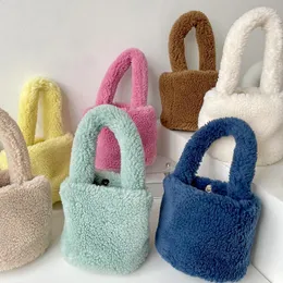 Borse da sera ISKYBOB Agnello Peluche Borsa a secchiello Versione coreana Borsa a mano in tinta unita Donna Autunno e inverno Portamonete portatile 2024 231118