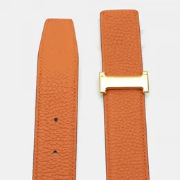 Försäljning 5A Kvalitet 1 1 Designer Belt Men Hi Gold Buckle Luxury Togo Leather Belts Inga Box Classic Copys märkesvaror