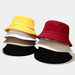 Berets 2023 Cotton Solid Bucket Hat Fisherman Outdoor Travel Cap Cap للرجال والنساء 86