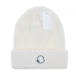 MENS BEANIES MON CANADA VINTER HAT Luxury Brand Designer Goose Hats Beanie For Women Cap Bonne Skull Caps Sticked Padded Warm Cold Fashion Cappello A8