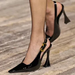 Kvinnor klackar på patentläder blossade spänne slingback pumpar stilett klackar sandaler 10.5 cm kvinnors designer klänning fyrkantig tå kvällsko