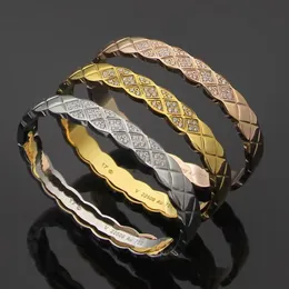 Brand Classic Titanium Steel Crystal Cuff New Fashion Diamond Designer Armband för kvinnor Guld Högkvalitativ smycken