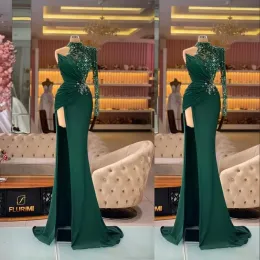 2023 Sexy Abendkleider tragen dunkelgrüne High Neck Illusion Kristallperlen Langarm Side Split Mermaid Prom Party Kleider Illusion One Shoulder für besondere Anlässe