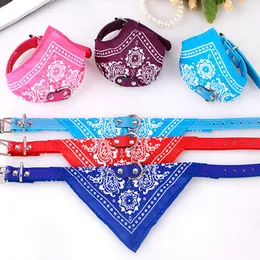 Obroże dla psów Śliczne kota chustka szalik kołnierz pupy prowadzi Regulowane Produkty NeckerChief 6 kolorów