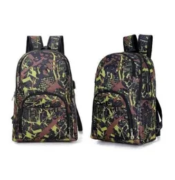 2021 Out Door Outdoor Bags Camouflage Travel Ryggsäck Computer Bag Oxford Brake Chain Middle School Student Bag Många färger X6710221