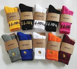 SOCKS HERRENS HANDLE TULL SOCKER FÖR MÄN OCH KVINNOR 2023 Fashion American Brand Carhart Embroidery Medium Tube Tide Bottom Skateboard Basketball Work Clothes 6665SS 2JBL