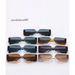 Xin mit Box Modedesigner-Modesonnenbrille Klassisch für Männer Frauen Polarisierte Pilotensonnenbrille UV400 Brillen PC-Rahmen Polaroidobjektiv Xin