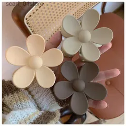 إكسسوارات شعر أغطية الرأس 2023 Fashion Flower Cl Clip for Women Girls Hair Hair Clamps Hair Clip Clab Crab Clips Clips Winter Hair Associoryl231214