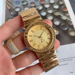 Projektant Vercace Watch Versage Watch Man Luksurious New Three Quartz Watch Fashion Słynna marka fanów Versach vs Vs Series Men's Watch