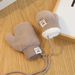 Fingerlose Kinder-Winterhandschuhe für Kinder im koreanischen Stil, weiße Serie, Baby-Fäustlinge für geborene, verdickte Kaninchen-Plüsch-warme Accessoires 231120