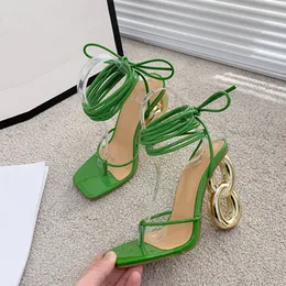 Cross Liyke Fashion Green Ankle Strap Women's Strange High Heels Sexiga Sandaler Summer Pinch smal Band Square Toe Party 1606