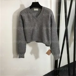 Tasarımcı Sweater Kadınlar Pullover Kadın Sweaters Fanila Düz Renk Sıcak Konfor Seksi Kısa Kısa Uzun Kollu V Yastık Moda Örme Jumper Sonbahar Giysileri