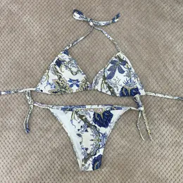 Bikinis para mujer 2023ss trajes de baño set de playa en el racimo de flores bañando dos piezas bikini viento trajes