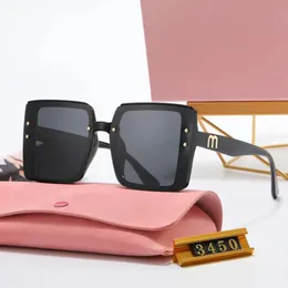 Miu Eyeglass Memale 2021 New Black Large Square Frameの妻の旅行同じモデルメガネサングラスビッグフェイスショーシンフェイス小さな3450