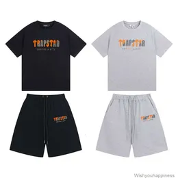 Tees T-Shirts Mens Designer Trend Brand Fashion Br Trapstar Colorful Towel Embroidered Short Sleeve Shorts Rap Casual Set