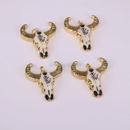 Pendanthalsband 6st Harts Ox Head Charms Gold Color Edged Bull