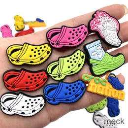 1PCS Cute Croc Series Charms Hole Slipper Cartoon Shoe Akcesoria dla dzieci PVC Pvc miękka opaska