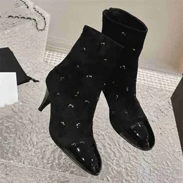 Chanells Luxury Design Boots Fashionable Women Business Work Decoration Anti Slip Knight Boots Martin Boots Casual Sock Boots 09-023
