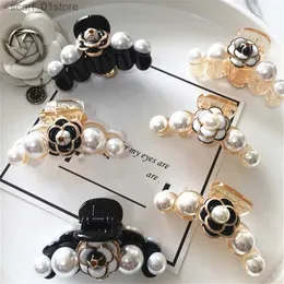 Klipsy do włosów Barrettes Hair Cl Clip Clamp for Women Girl Camellia Flower Floral Banana Pearl Koreańskie ręcznie robione akcesoria mody Jer hurtowca 231120