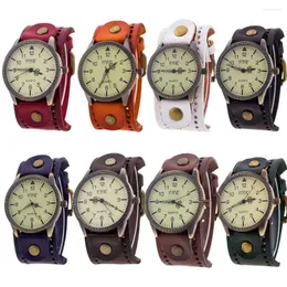 Orologi da polso Orologi Orologio da donna di moda 2023 Orologio da polso al quarzo da uomo in pelle vintage Zegarek Damski Reloj Mujerrelogio Feminino