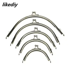 Acessórios para peças da bolsa 20 PCs/lote 5 tamanhos brilhantes prateado arco de arco de metal mateis beijo bloqueio acessórios de bolsa diy 8.5/10.5/12.5/15.5/18.5cm 230419