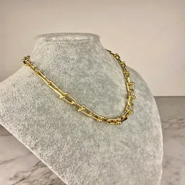 925 Silver Luxury Designer U-Horseshoe Halsband Kvinnliga hängsmycken älskar halsband örhängen Set mode Simple Tiff Couples Chain Necklace Brand Jewelry for Girls Gift