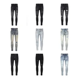 Designerskie dżinsy męskie dżinsy desig 13 kolorów spodnie długa hipopowa naklejka haft szczupły jeanse proste streetwearne spodnie hurtowe 29-40 fioletowe dżinsy