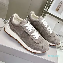 Suede Pet Low Top Top Casual Sneakers Kvinnor snör upp mångsidiga fasta färgplatta skor