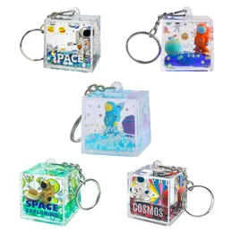 Cute Keychain Cartoon Quicksand Liquid Rocket Planet Astronaut Key Chain Men Boy Bag Pendant Keyfob