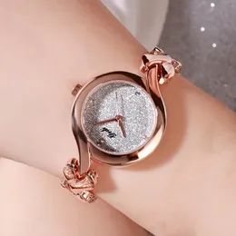 Zatrzymuje Women Watches Wysokiej jakości moda Bransoletka stopowa stopniowy kolor znakomity kwarc zegarek 25 mm zegarek Montre de Luxe Prezenty A1