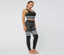 Sömlös yogauppsättningar för kvinnor Gymsportuppsättningar Shorts Kvinnor Yoga kostym Body Building Yoga Running Leggings Fitness Vest Quick Dryi2444421