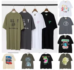 2023 Galeri Bölümleri Tees Tişörtleri Kadın Tasarımcılar T-Shirts Galerileri Pamuk Üstleri Adam Sıradan Gömlek Luxurys Giyim Erkekler Sokak Şüphesi Kol Giysileri