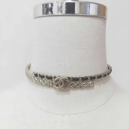 Collana francese Collana con griglia di diamanti intrecciata di alta qualità Anello Collare girocollo con temperamento personalizzato Ccity femminile