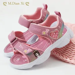 Sandaler Barnflickor Sandaler mjuka prinsessor Sandaler Lätt glansiga tryckta babyskor Bekväm sommarflickor'Cartoon Söt sandal 230420